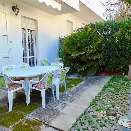 M282 - Marcelli, Trilocale Con Giardino A 100mt Dal Mare